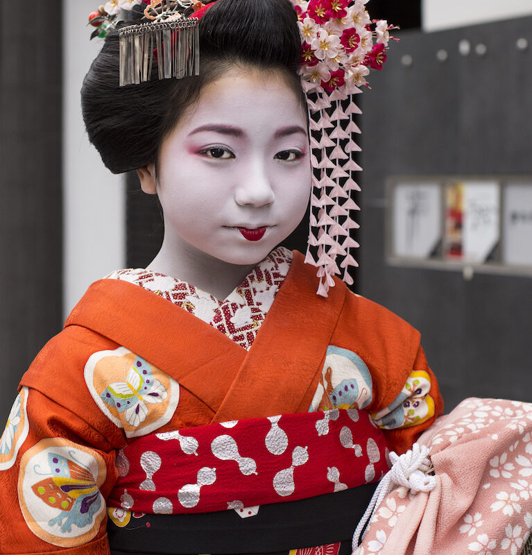 SILVIA PÄRMANN. Maiko naeratus. Kyoto, 2017