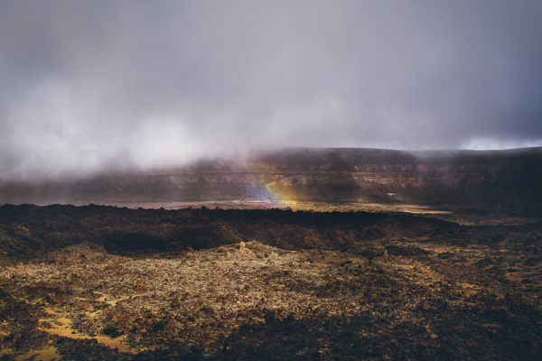 ELIKA HUNT. Vulkaani kraater, Tenerife, 2014