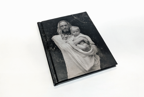 Märkmik: Angelika Kollin. Peter oma tütrega