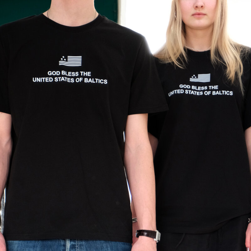 Unisex T-särk: God Bless the United States of Baltics