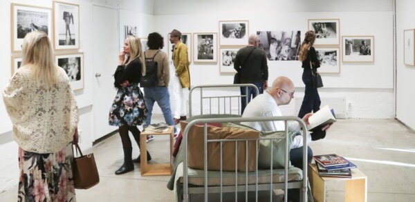 24 oktoober kl 14.00: kuraatorituur Jean-Louis Courtinat näitusel „See puudutab meid kõiki“